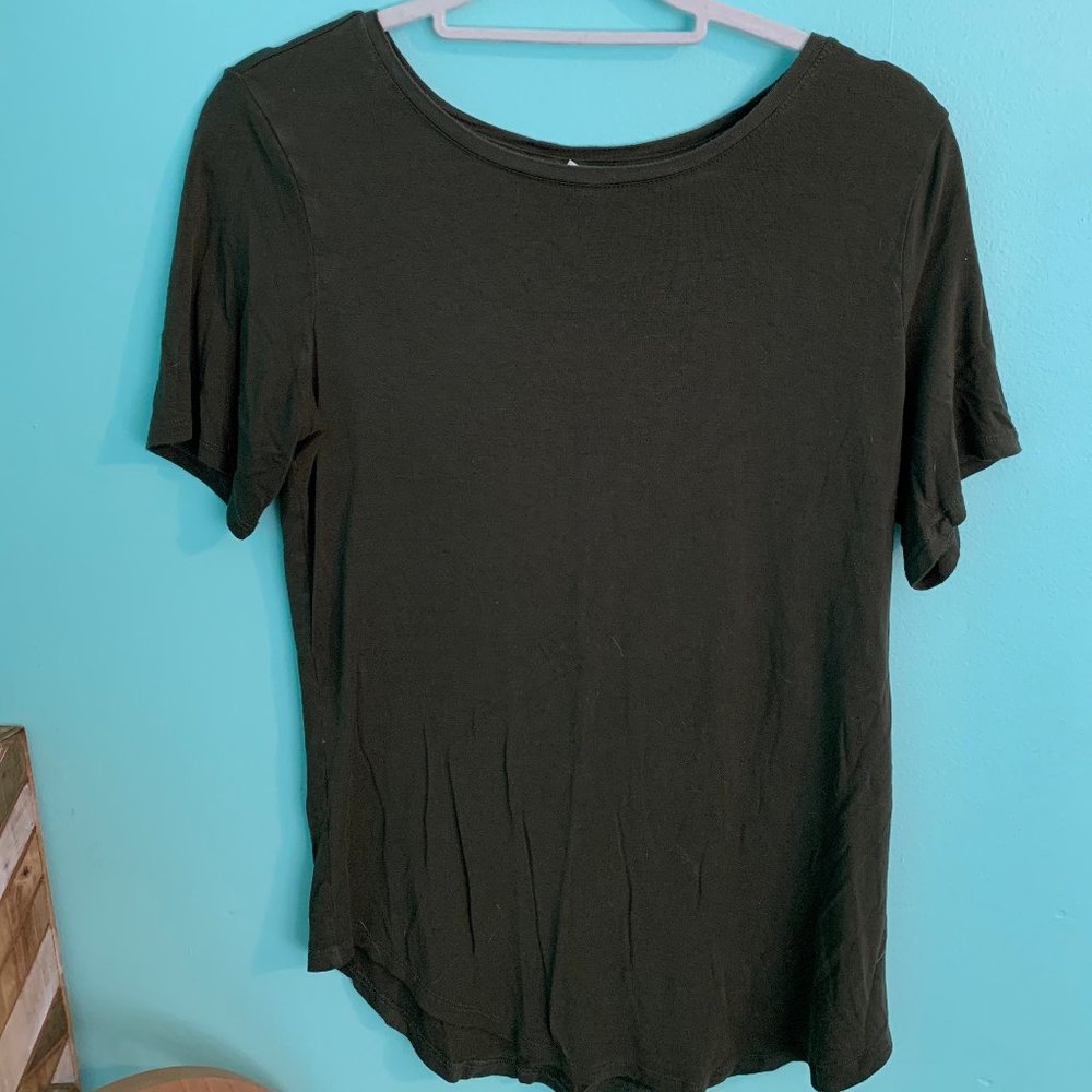 Olive Basic Shirt - Picture 3 of 4